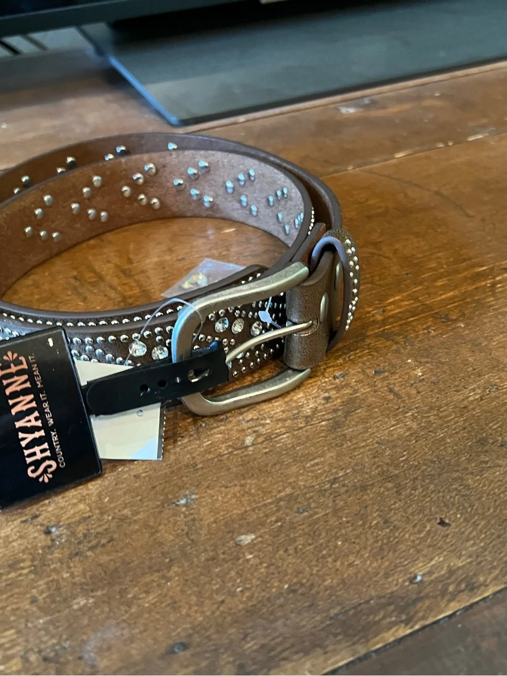 NWT Shyanne Brown Leather Studded Belt w/ Crystal Embellishments Sz M/L